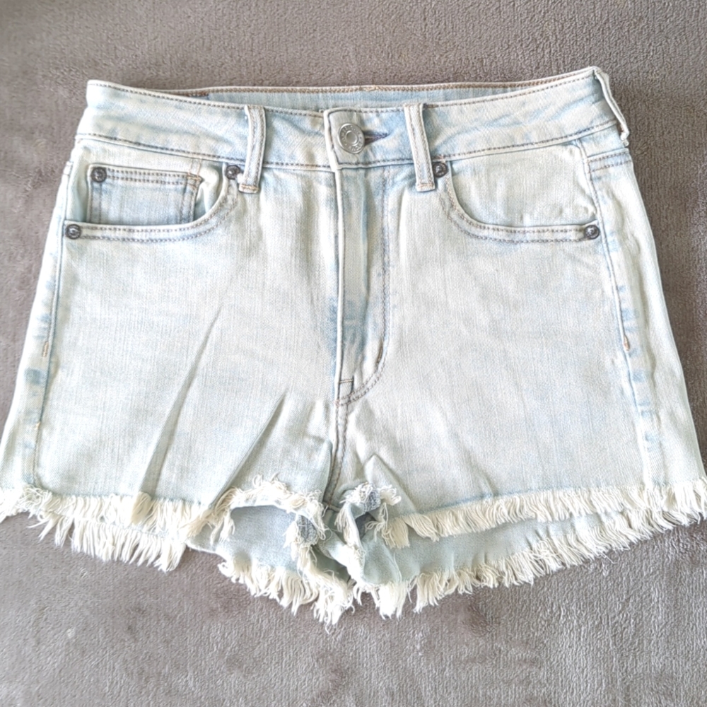 American Eagle Short